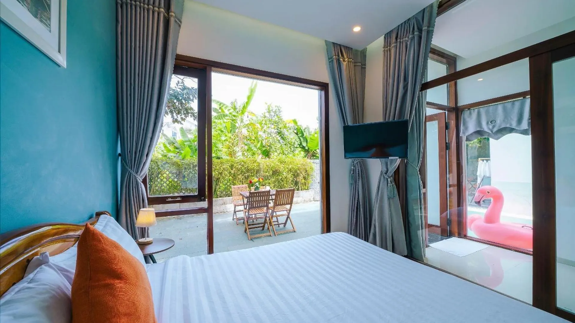 Green World Hoi An Villa